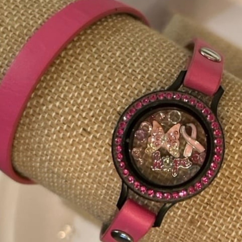 Origami Owl Pink Women's Leather Wrap
with Crystal Details